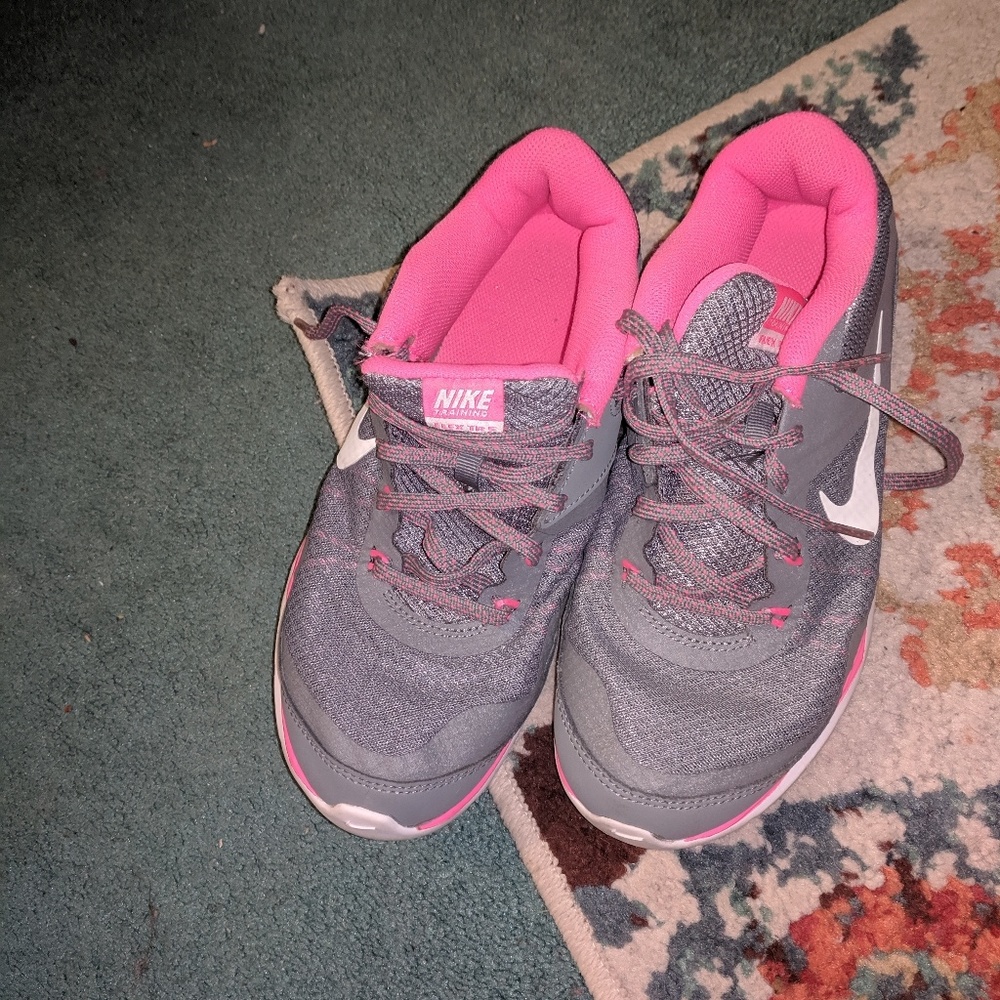 Nike shoes